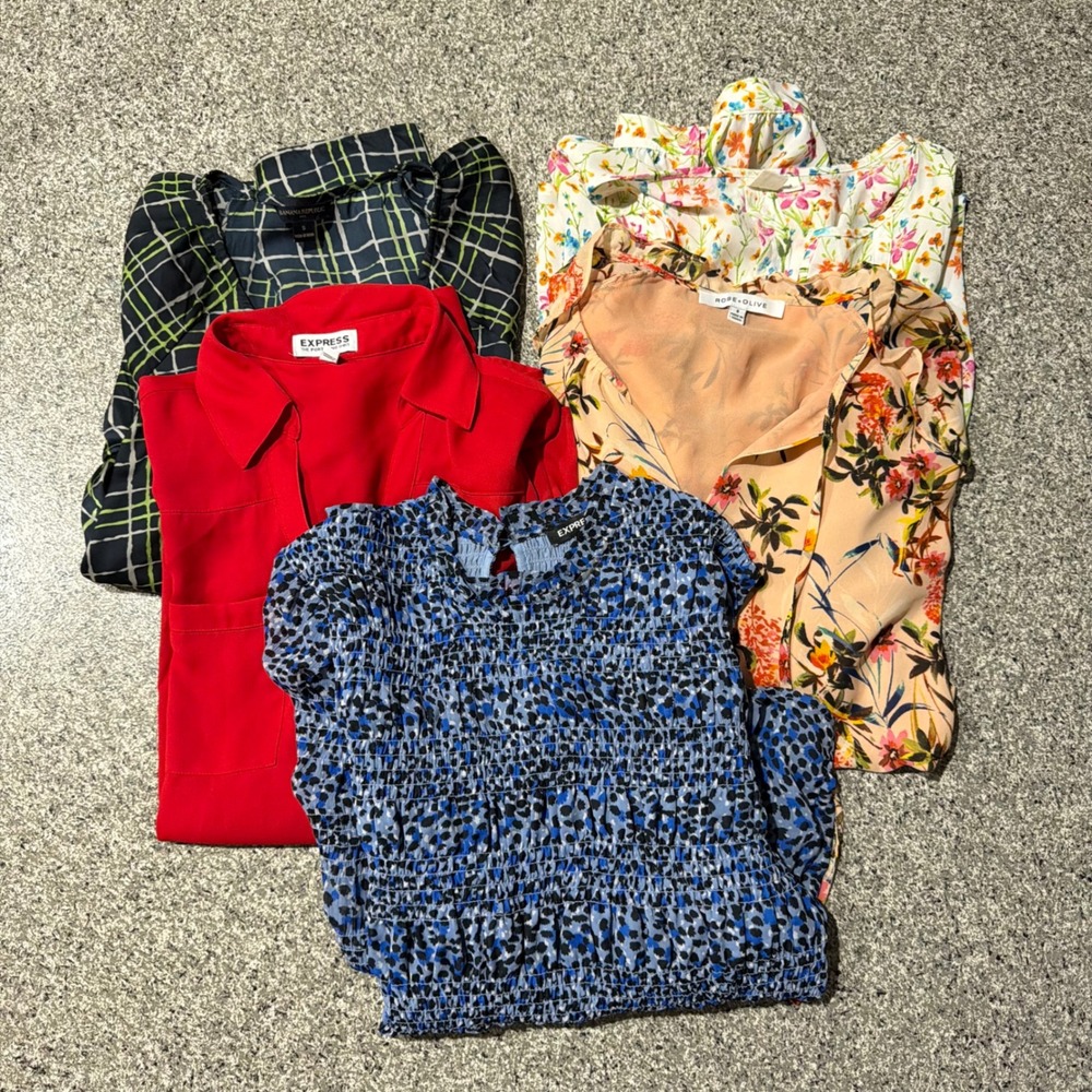 Lot of 5 Womens Small Tops Express Banana Republic Gap Rose & Olive Blouses